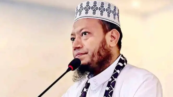 ফেসবুক পোস্টে বিস্ফোরক অভিযোগ আমির হামজার, চক্রান্ত ও অপপ্রচার চলছে দাবি