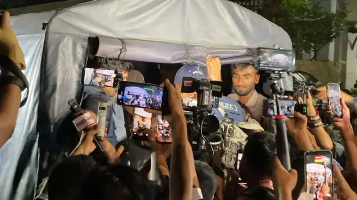 তোফায়েল আহমেদের জানাজা শেষে জয় বাংলা স্লোগান, মিছিল ছত্রভঙ্গ করে আটক একাধিক