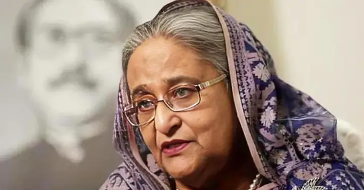 রাজনীতি থেকে অবসরের গুঞ্জন নাকচ করলেন শেখ হাসিনা!