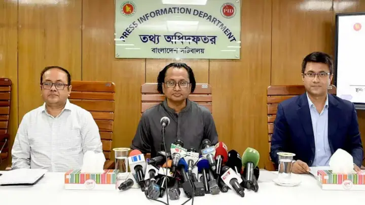 দুবাইয়ে গ্রেপ্তার বেনজীর আহমেদকে দেশে ফেরানোর প্রক্রিয়া চলছে: তথ্য উপদেষ্টা